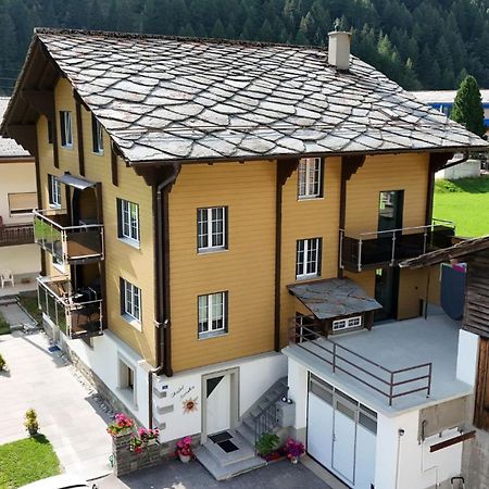 Haus Chalet Arnika Саас-Грунд Екстер'єр фото